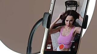 Feisty Fitness Chicks Invite Neighbour For Threesome!