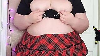 hairy bbw isnt wearing panties under her skirt with big pussy