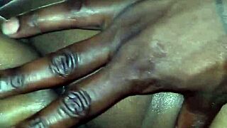 Check out that ebony latina pussy.