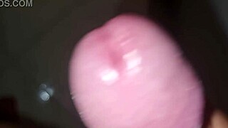 Amica's Shower Drives My Cock Wild with Moans and Strokes