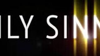 Amateur brunette Paisley Parker detained by police for outdoor blowjob