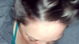 White milf bobs on small cock for blowjob 😏