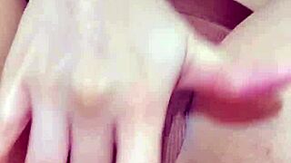 morenita rica doing hardcore show