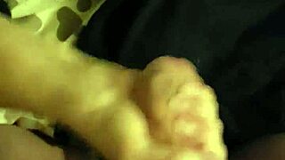 Lady Gives Glass Wank With Teasing Strokes