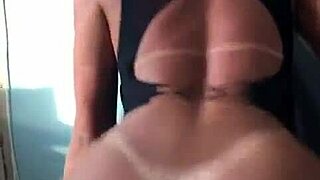 Modelo Dando Las Nalgas Http Tmearn Com Eb0uwg