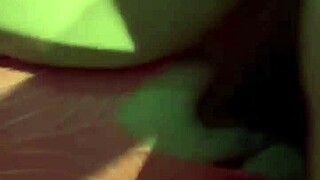 Fucking my boss's slut bareback while dating