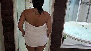 n�o resisti e fiz isso na sauna da academia de ginástica