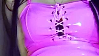 18 year old beauty masturbates just for you 😍