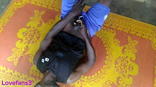 i'm tryin to cum out