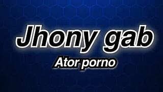 ela invadiu banheiro e peguei agatha kent de forma intensa