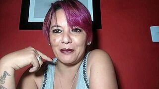 Uma mulher guarda dois segredos: foi arrombada por três homens! 😏