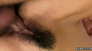 日本 Rui Asahina 如何通过操达到满足？