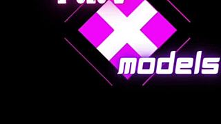 Metendo Na Bucetinha Da Faxineira Com Os Amigos