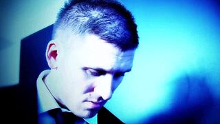 Honey trap soft: dangerous pussies in a quickie