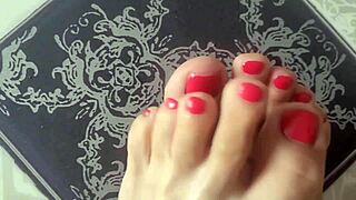 beautiful young milf sucks toes in bedroom foot fetish session