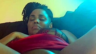 Amateur ebony gets her pussy licked and fucked at home 😍