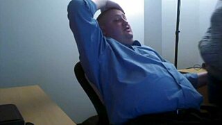 Skinny Asian Jenny sucks cock with deepthroat intensity