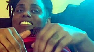 Amateur ebony gets her pussy licked and fucked at home 😍