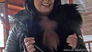 Chubby Amateur Sarah Jane Masturbates Publicly While Flashing Her Big Tits