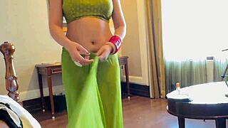 Desi Hot Sexy Bahu Fucked By Sasur