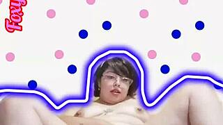 muevo el culo como una perra