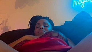 Amateur ebony gets her pussy licked and fucked at home 😍