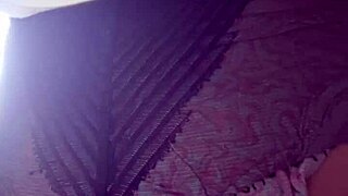 elza kom teases in nylon tights for fetish fans