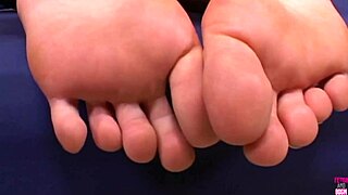 smoking asian gets feet worshipped missionary