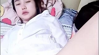 i love using the fuckmachine to masturbate and squirt everywhere