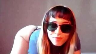 petite blonde Bonneyuwu inserting marbles with condom