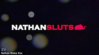 lonely skinny aliz fists her holes for viewing