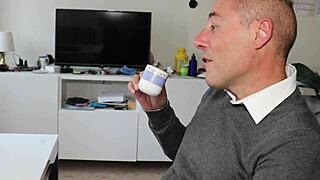 Sirya licks pussy hard!