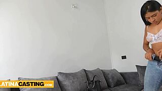 Amateur Colombian teen rides big cock cowgirl and reverse at casting