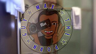 O turns off the lights