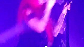 LIGHTS ON FOR SEXY VIDEOS WITH SHORTS