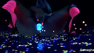 I can't stop touching myself, just like Samantha Saint solo!