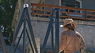 Married woman in tight body, husband sees her ass 😏