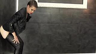 Fetish Babe Gets Messy Bukkake Gloryhole!