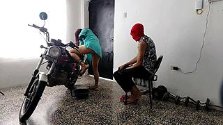 He didn't expect that surprise from his pretty young neighbor in the usa