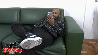 caught my husband cheating on tinder with a slut