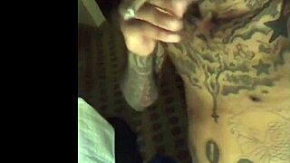 Boonk gang sex tape with girlfriends and friends in casual fun