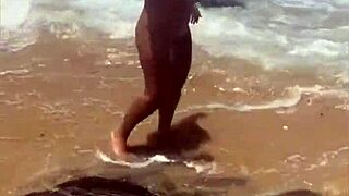 young 18+ african beauty flashes everything at the beach.