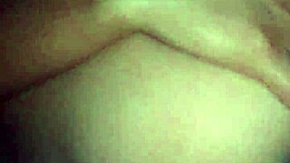 a mi chibola sexy le encanta ser bien penetrada.