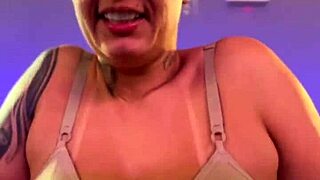 at the gym, got so hot i stripped to my bra, pussy sweating, feeling it?