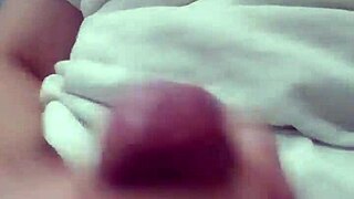 want rich handjob? message on whatsapp or email juanchozalez2006@gmail.com