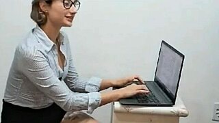 Sadira In An Interview With Latina Amateur Vibes!