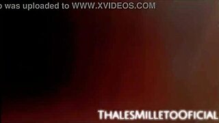 Um brinde a putaria entre amigos transei com a minha melhor amiga e depois comi a amiga dela