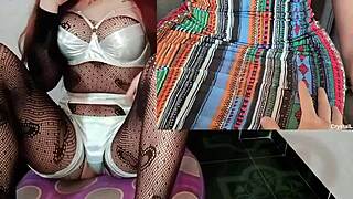 le comen el culo en casting a latina culona tetona.