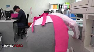 Chihiro Akino stuns with hardcore blowjob skills for office lady fans.