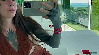 want to see me finger my anal and cum